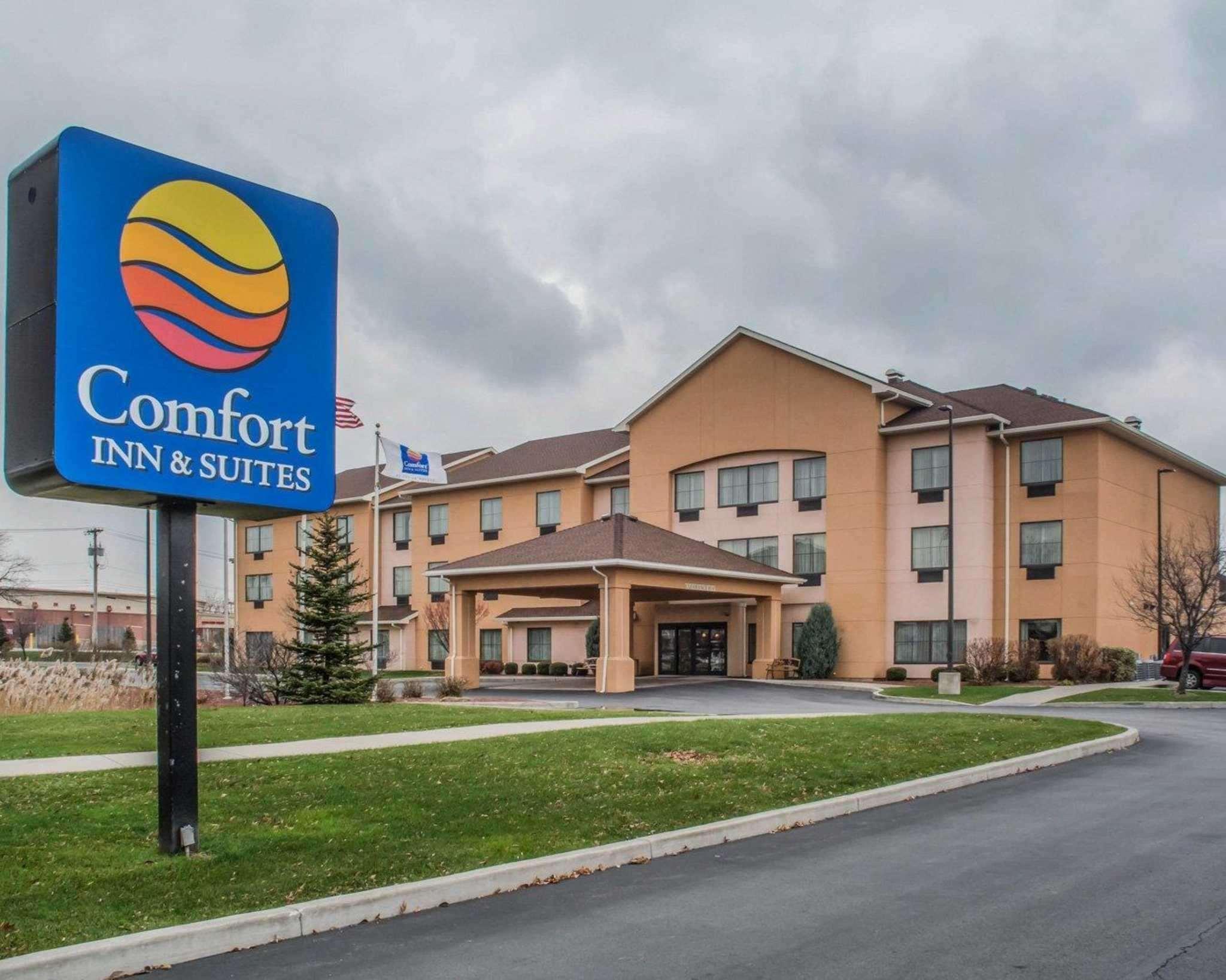 Comfort Inn & Suites Farmington - Victor Exterior foto